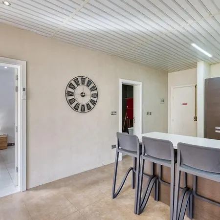 St Pauls Bay Close To Seafront St. Paul's Bay