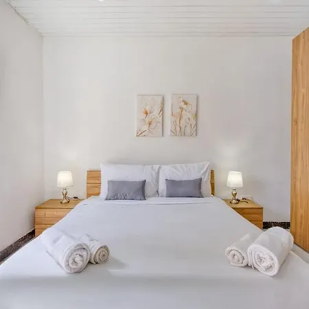 St Pauls Bay Close To Seafront * St. Paul's Bay